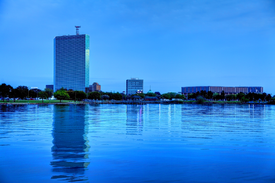 A picture of the city of Lake Charles Louisiana.