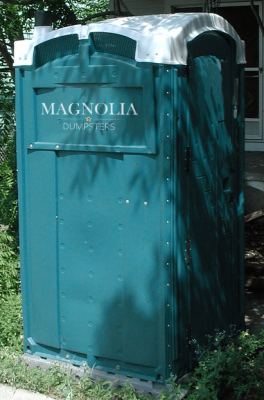 Exterior2pt Portable Toilet exterior